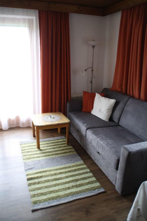Wirtseppelerhof Apartments Leutasch Oda fotoğraf